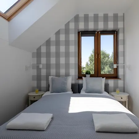 Apartment Na Skraju Lasu - - Triapart