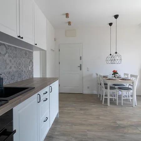 Apartment Na Skraju Lasu - - Triapart